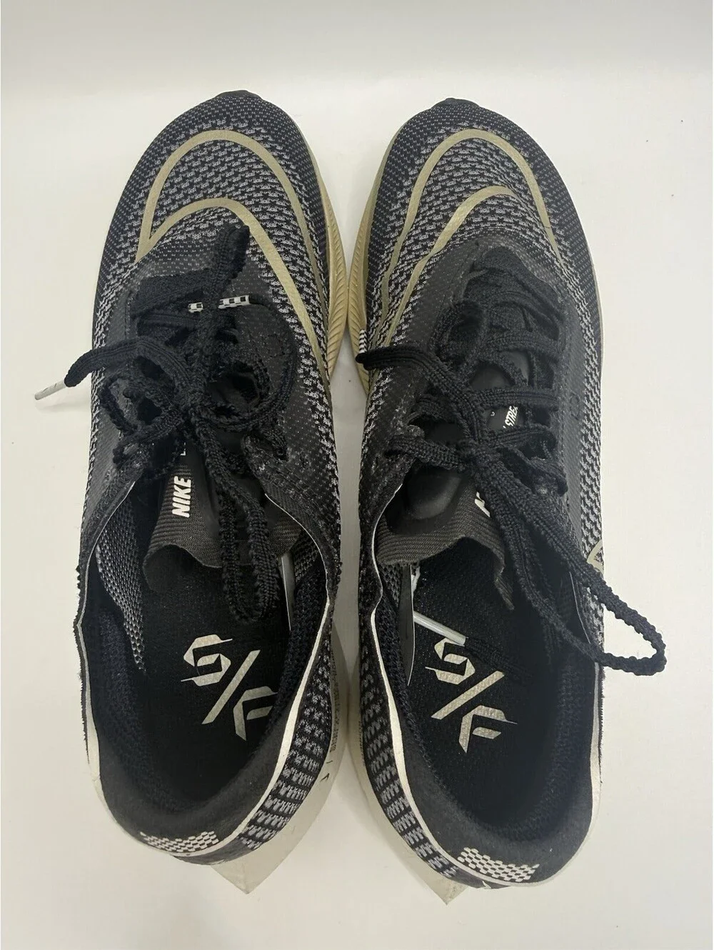 Nike ZoomX Streakfly Black Metallic Gold Grain Men’s SZ 5 Women 7 Running NWOB